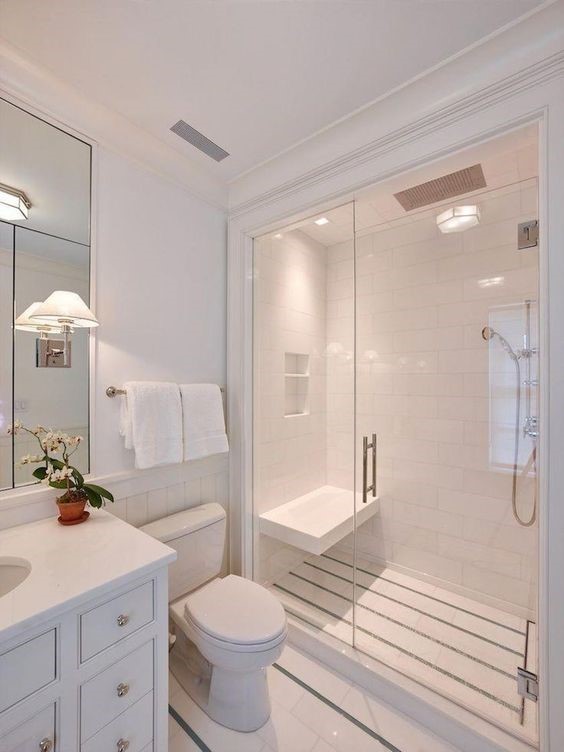 39 Cozy Farmhouse Master Bathroom Remodel Ideas #masterbathroom #bathroomremodel #bathroom â incheonfair.org